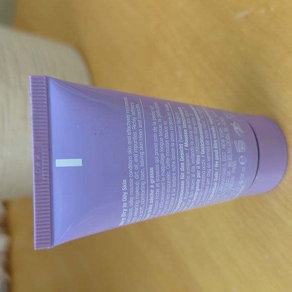 Clinique Mini Travel Size Skin Care Trio Brand New Never Used 30ml Each - Picture 6 of 12